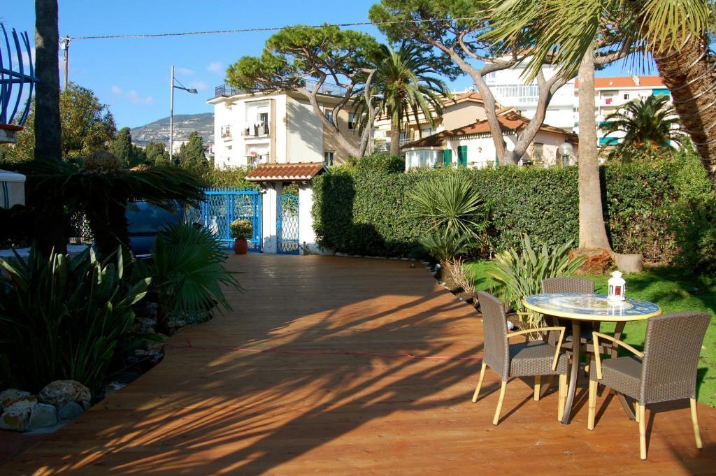 Villa Rita San Remo Buitenkant foto